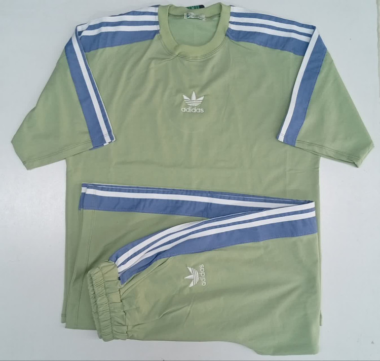 ست تیشرت شلوار نوار دوزی کنار جین adidas