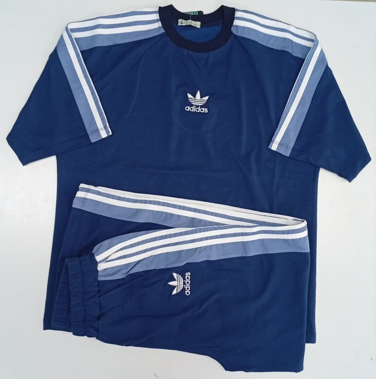 ست تیشرت شلوار نوار دوزی کنار جین adidas